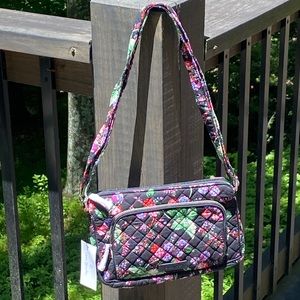 Vera Bradley Iconic RFID Little Hipster.   NWT